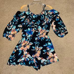 As U Wish shorts romper Sz M